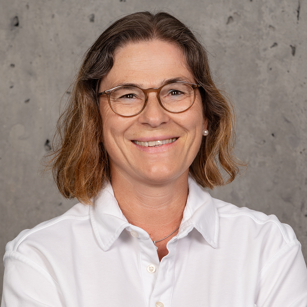 Dr. med. Birgit Schwenk, <br>FMH Allgemeine Innere Medizin und Schwerpunkt Geriatrie